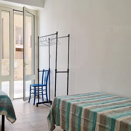 Apartment La Bonaccia By Lovesud Torre Pali