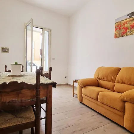La Bonaccia By Lovesud Apartment